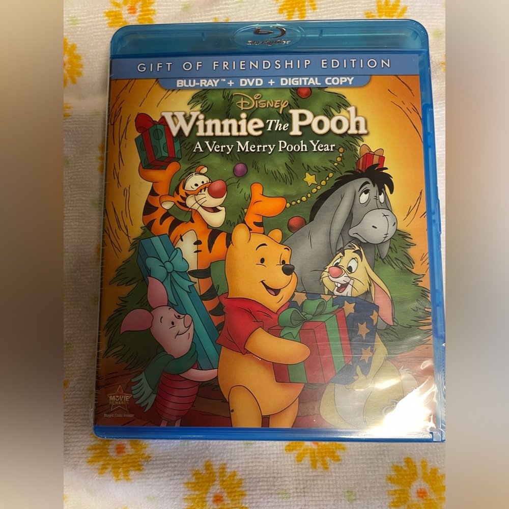 Disney's Winnie The Pooh A Very Merry Pooh Year Blu-ray, DVD, & Digital Copy